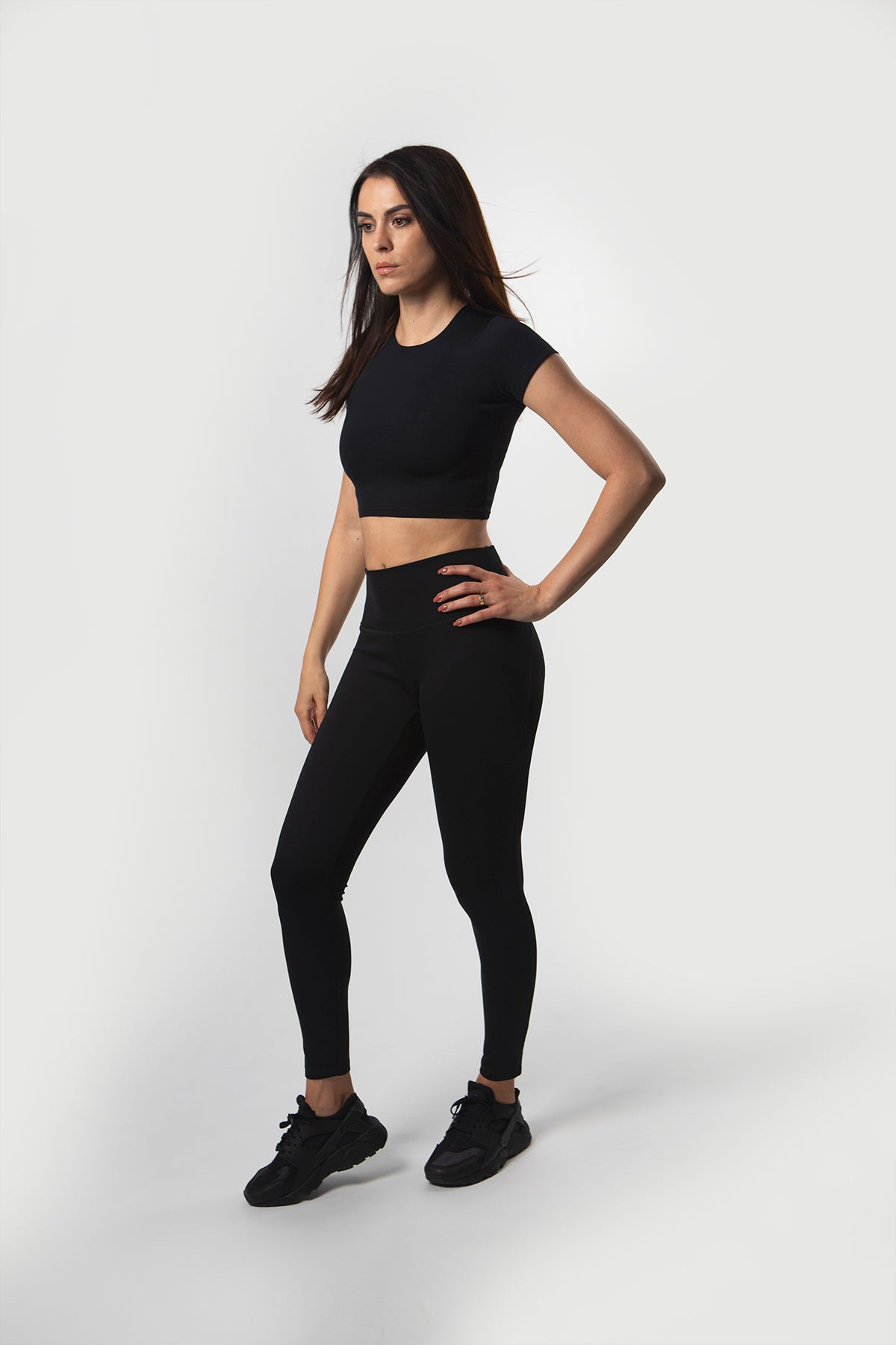 CROP T-SHIRT