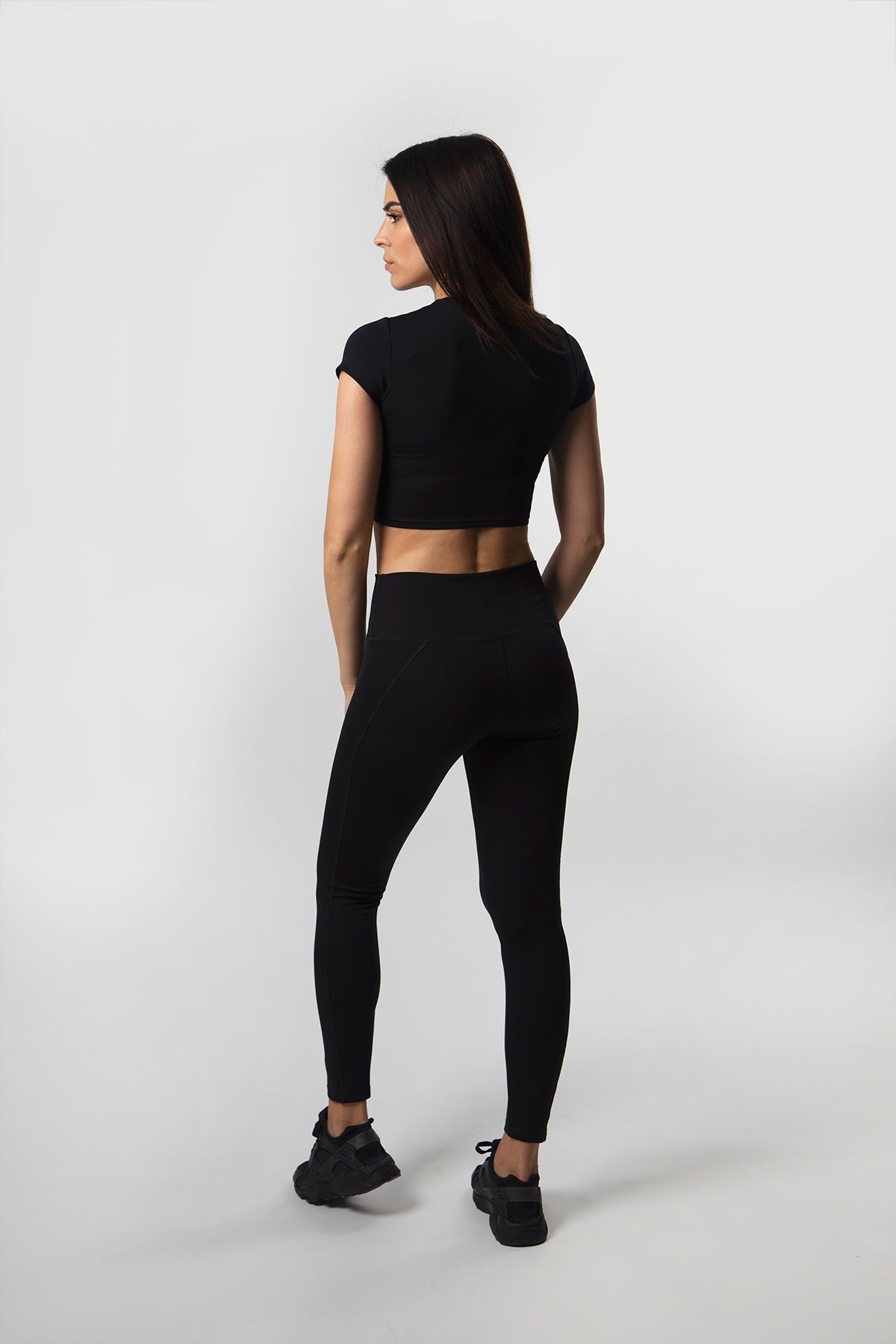 CROP T-SHIRT