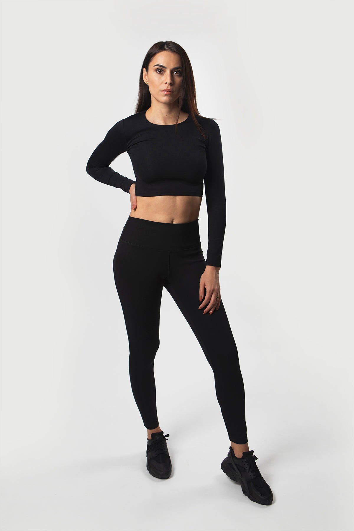 LONG SLEEVE CROP TOP